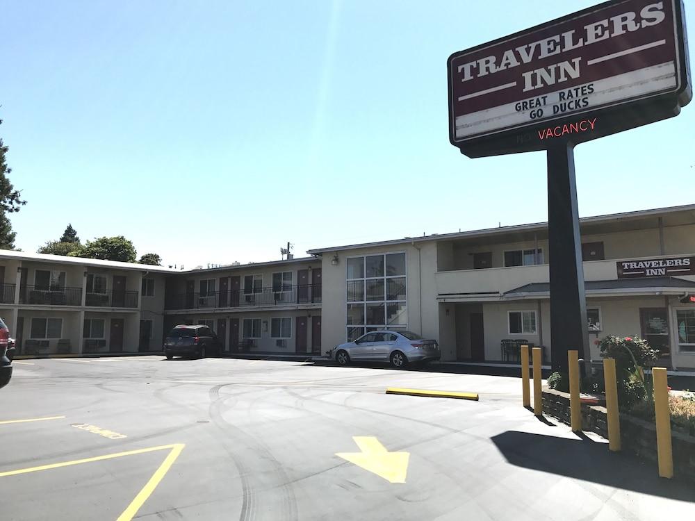 Travelers Inn Eugene University エクステリア 写真