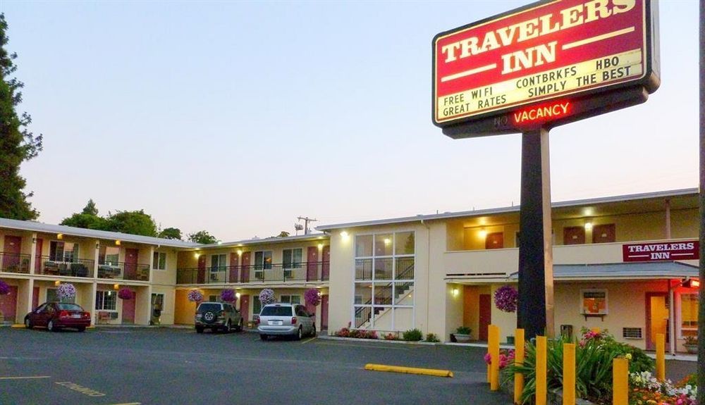 Travelers Inn Eugene University エクステリア 写真
